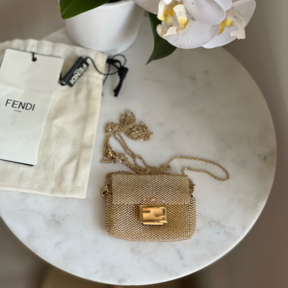 FULL SET Fendi Pico Baguette Airpods Case Gold with Chain